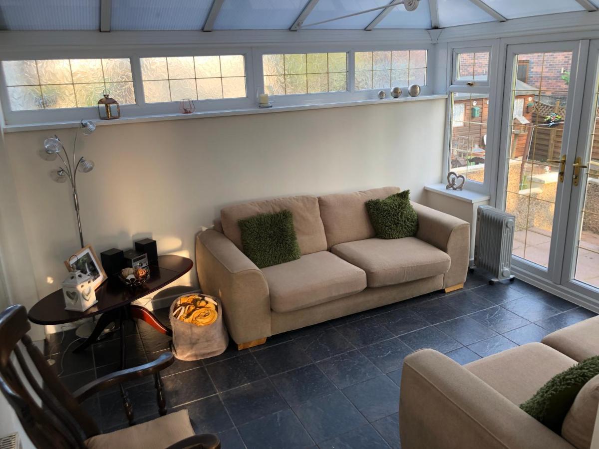 3-Bed House Waterfall Country Brecon Beacons Pontneddfechan 外观 照片