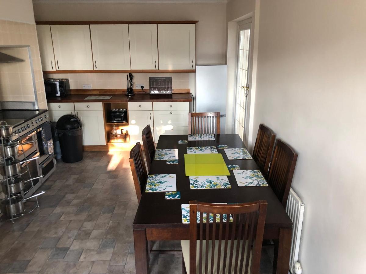 3-Bed House Waterfall Country Brecon Beacons Pontneddfechan 外观 照片