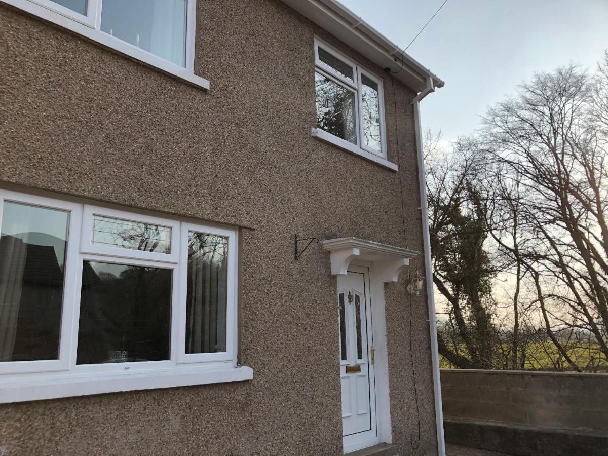 3-Bed House Waterfall Country Brecon Beacons Pontneddfechan 外观 照片