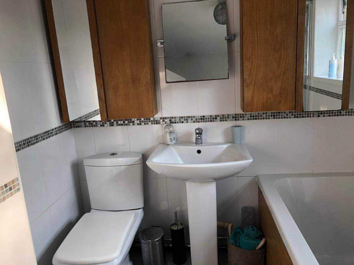 3-Bed House Waterfall Country Brecon Beacons Pontneddfechan 外观 照片