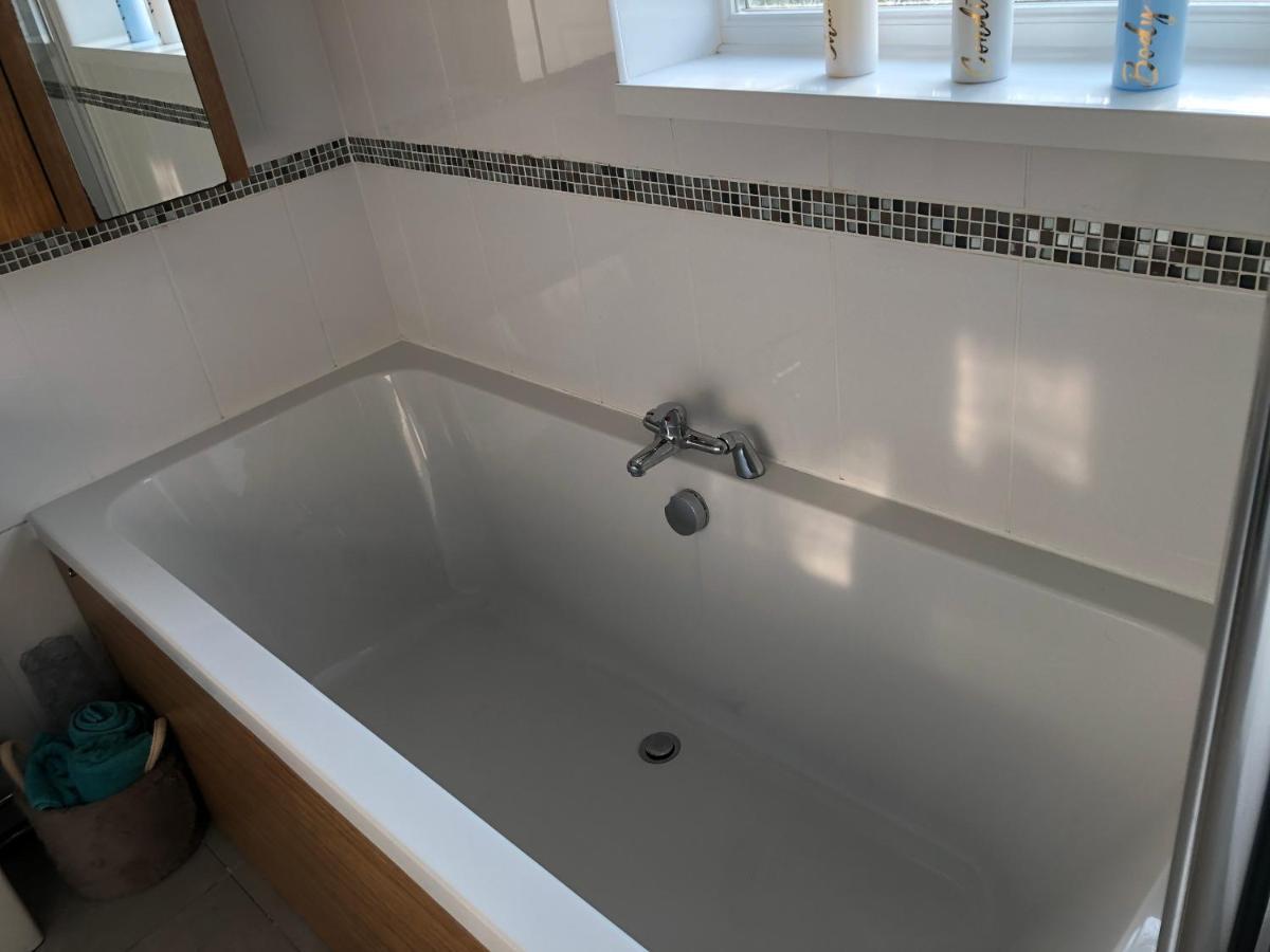 3-Bed House Waterfall Country Brecon Beacons Pontneddfechan 外观 照片